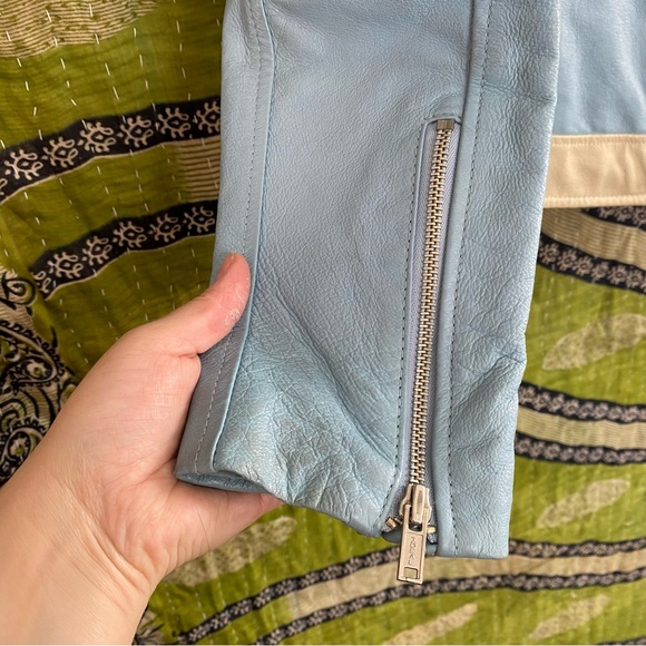 Rare VTG Y2K Wilsons Leather Baby Blue/ Cream Retro Moto Leather Jacket Large - Picture 8 of 15